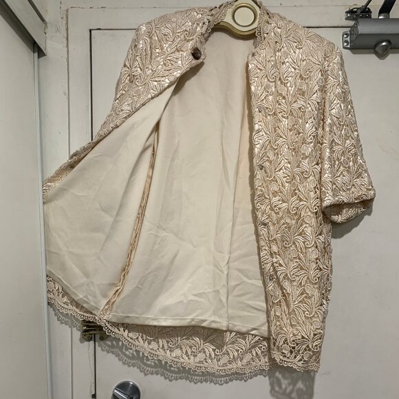 VINTAGE LINED LACE JACKET SIZE S - Picture 6 of 7